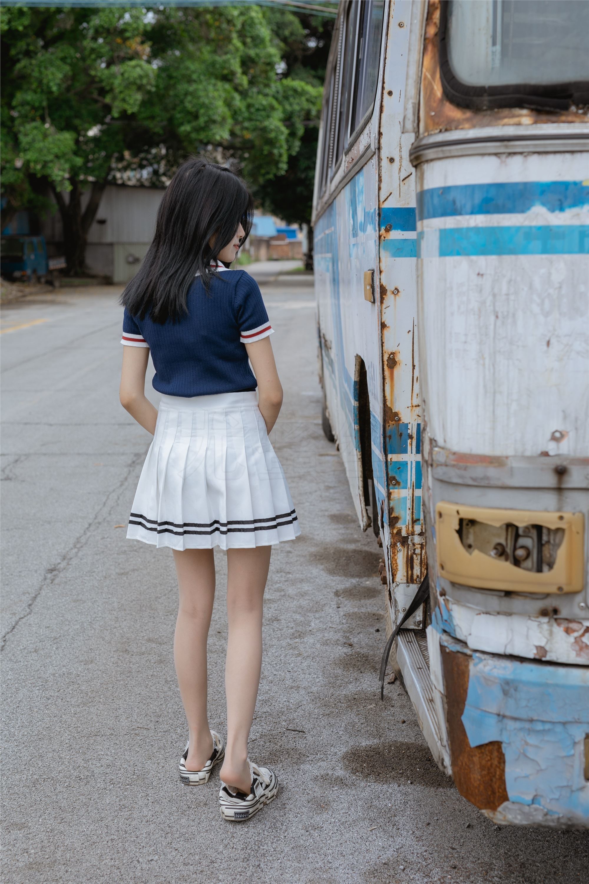 尤蜜丝 穿搭写真 NO.048